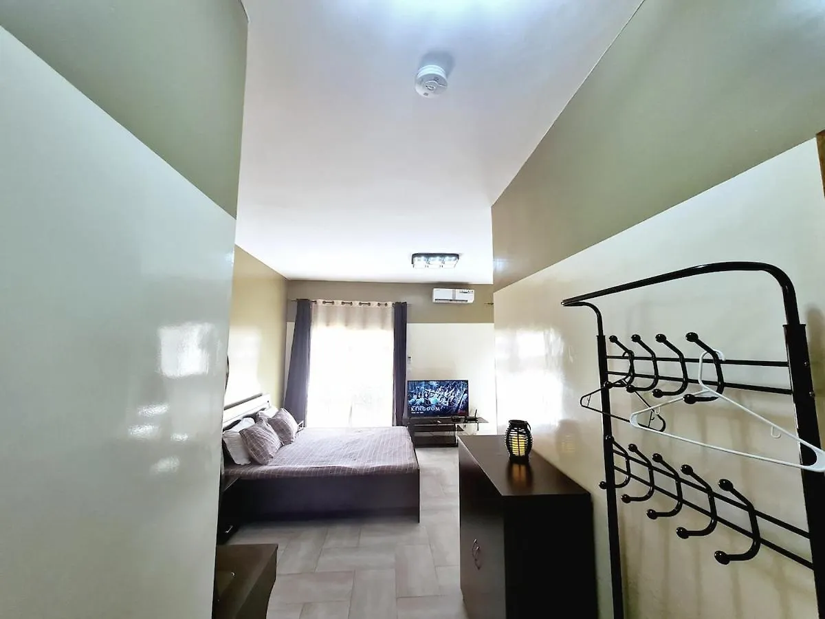 Charmant F1 Avec Balcon - Wi-Fi & Tv Connectee A Dakar Senegal