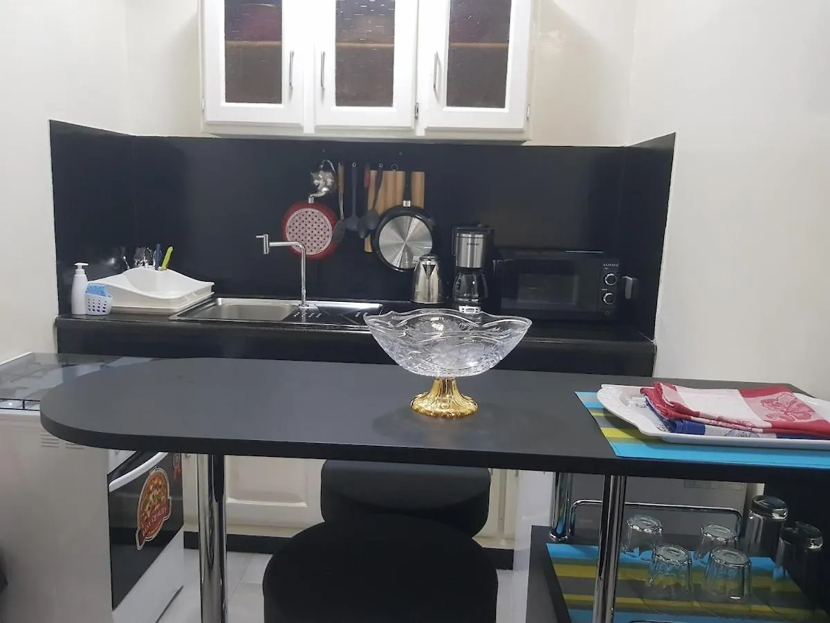 Apartment Charmant F1 Avec Balcon - Wi-Fi & Tv Connectee A Dakar